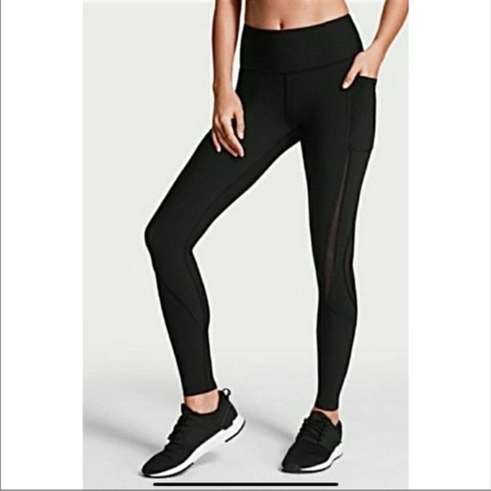 Victoria’s Secret Total Knockout leggings